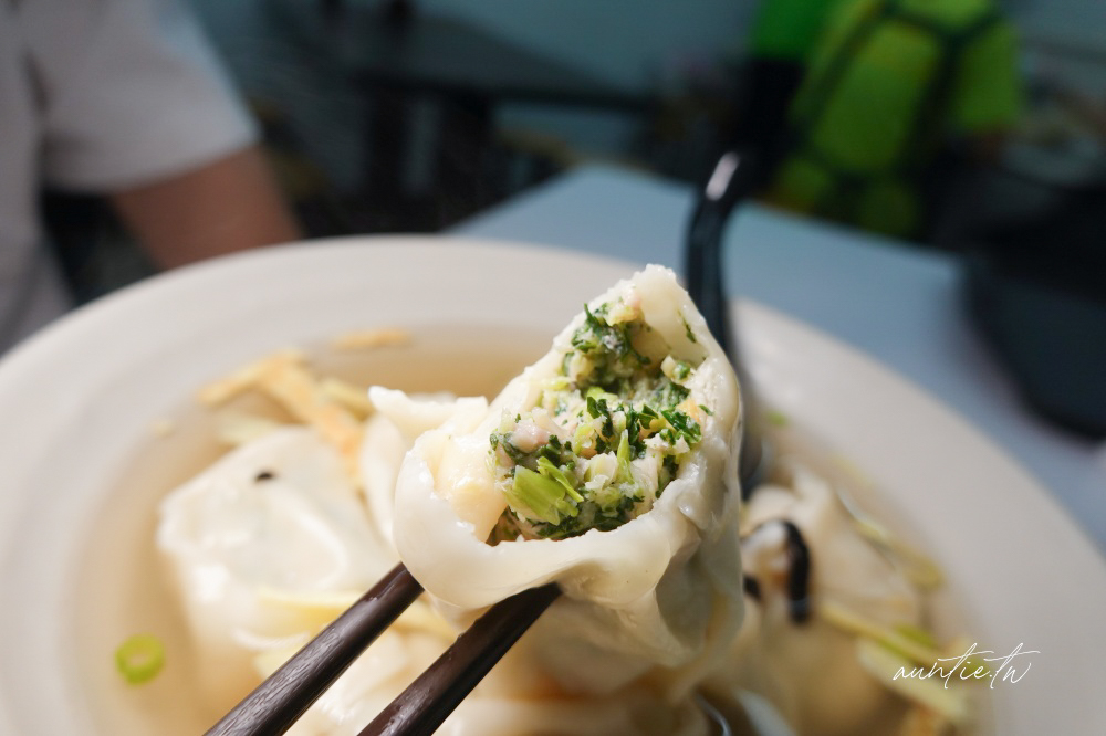 【台北】西門|趙記菜肉大餛飩,橫跨了三個店面上海口味大餛飩 - 第9張圖