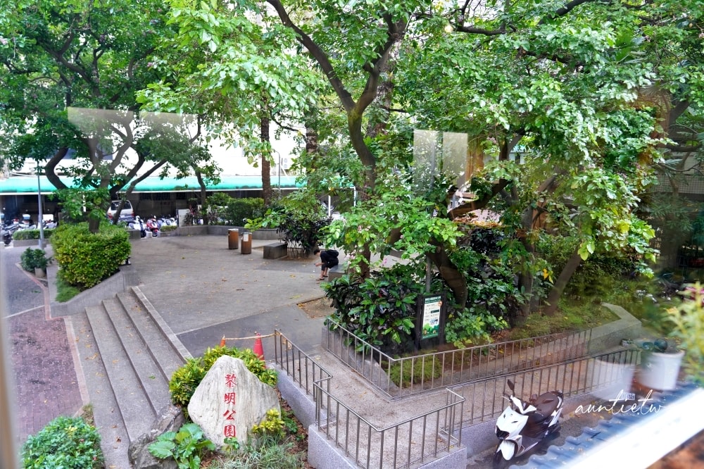 【台北】綠豆蒜研製所,南部經典甜品新潮吃法,迷你綠豆蒜雪花冰、酒釀綠豆蒜! - 第8張圖