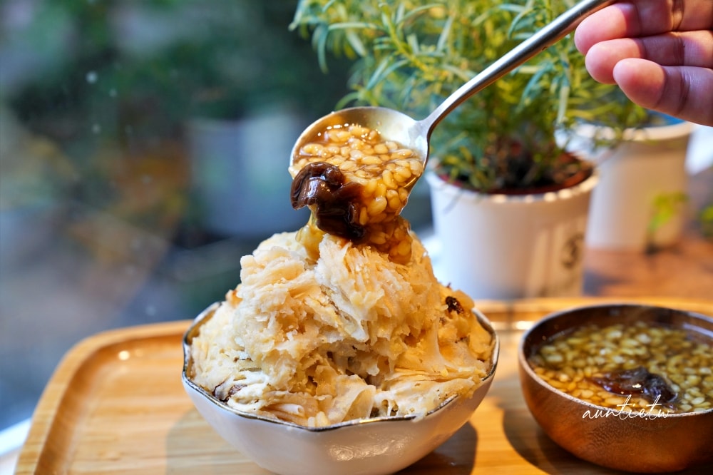 【台北】綠豆蒜研製所,南部經典甜品新潮吃法,迷你綠豆蒜雪花冰、酒釀綠豆蒜! - 第26張圖