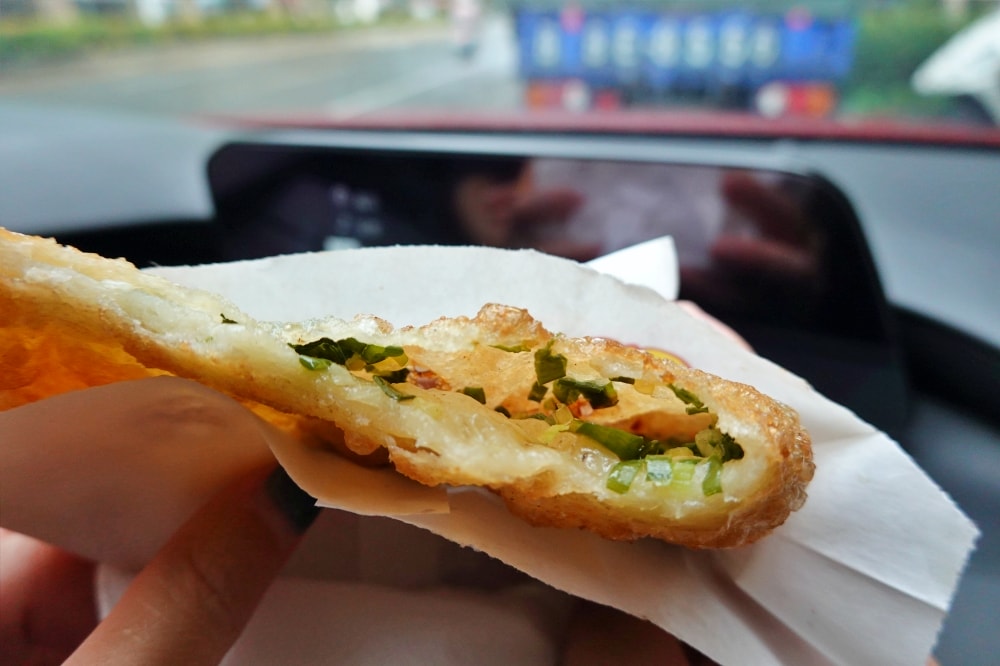 【台北】古亭站|溫州街蘿蔔絲餅達人,酥脆多汁爽口蘿蔔絲餅,師大排隊小吃 - 第15張圖
