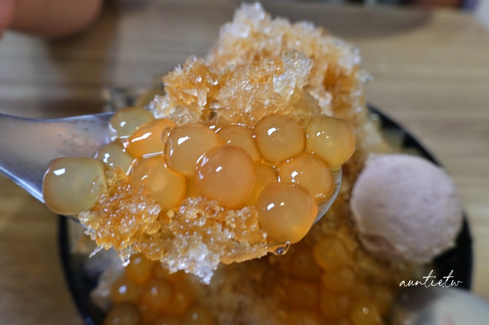 【新北】汐止|午後呷冰菓室,美味燒麻糬,手工配料刨冰,汐止甜品推薦 - 第16張圖
