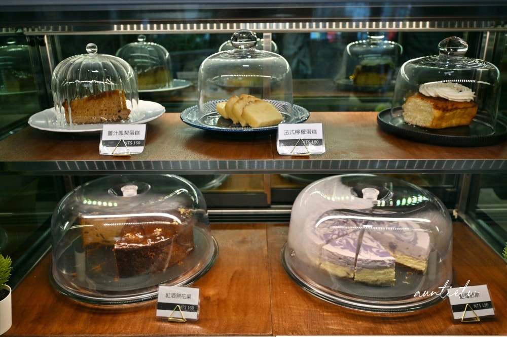 【台北】雙連站|月霞 二店,肉桂捲、漢堡排咖哩飯,復古店名現代感氛圍新開幕! - 第17張圖