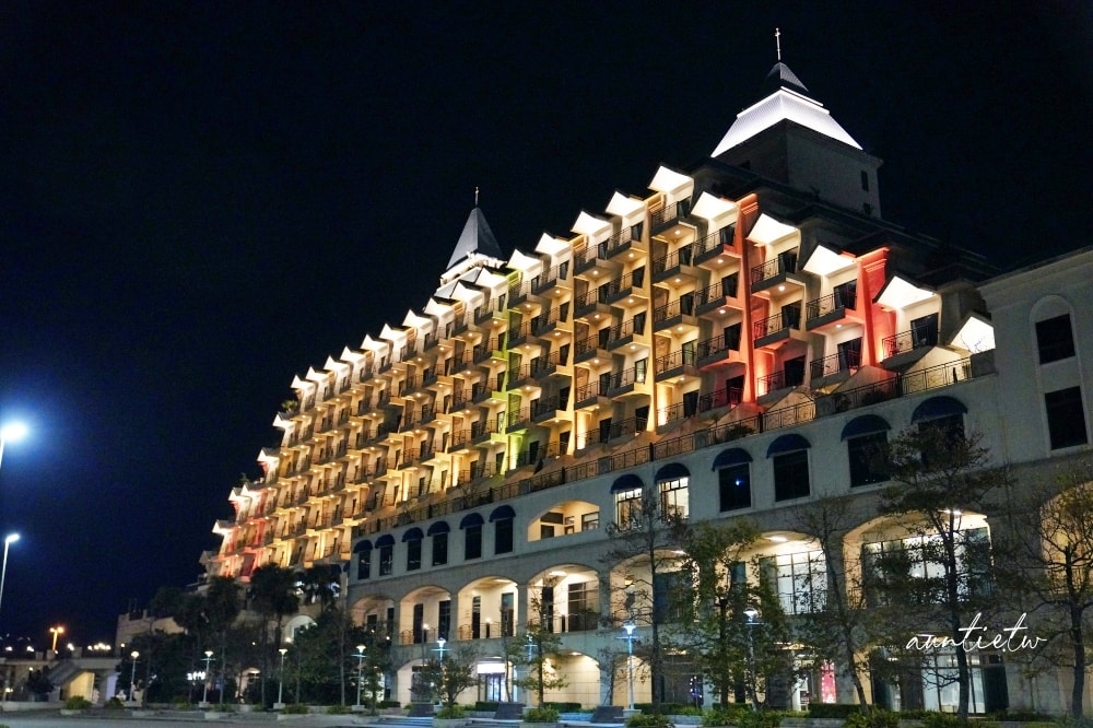 【新北住宿】福容大飯店淡水漁人碼頭店,躺在房上就可以看海景,養身冬之湯,絕美海景夕陽,親子旅遊絕佳選擇 - 第13張圖