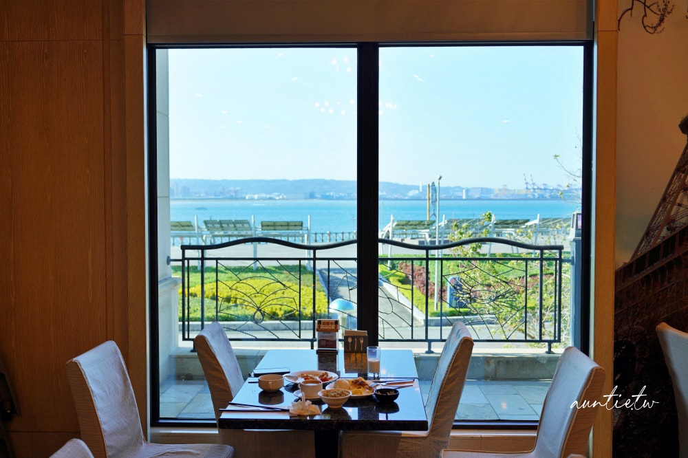 【新北住宿】福容大飯店淡水漁人碼頭店,躺在房上就可以看海景,養身冬之湯,絕美海景夕陽,親子旅遊絕佳選擇 - 第68張圖