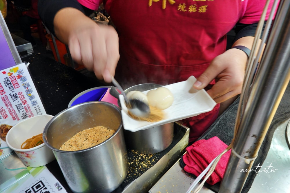 【台北】寧夏夜市|林振櫂燒麻糬,熱呼呼燒麻糬,夜市王比賽店家 - 第5張圖