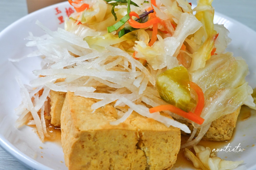 【台北】大直|玉里橋頭臭豆腐,臭味後座力太強的,試營運就被負評洗爆的臭爆臭豆腐 - 第10張圖
