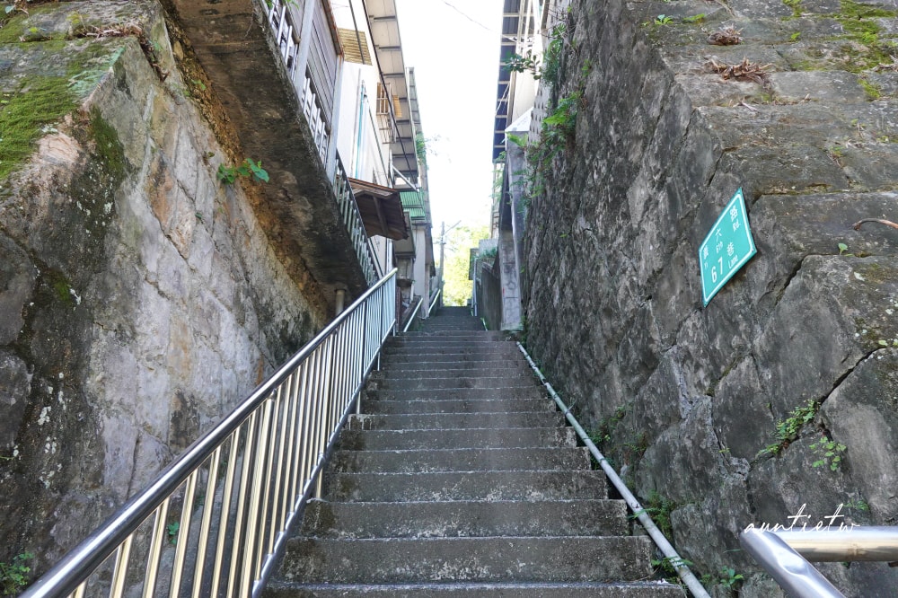 【基隆】信義區|After5步驟六,小山坡社區裡的隱藏老宅咖啡廳 - 第4張圖