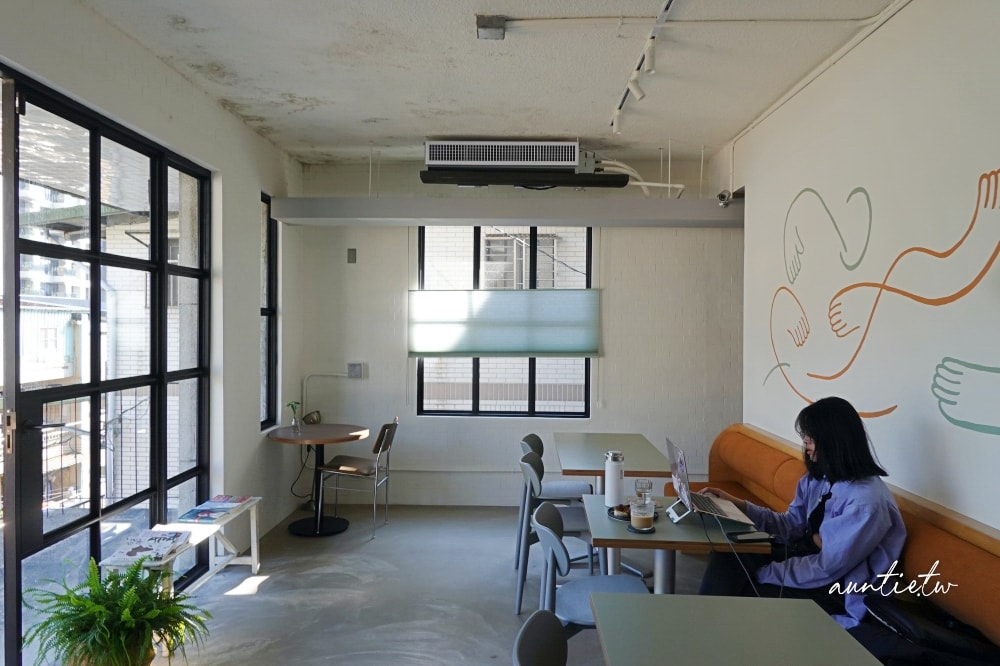 【基隆】信義區|After5步驟六,小山坡社區裡的隱藏老宅咖啡廳 - 第16張圖
