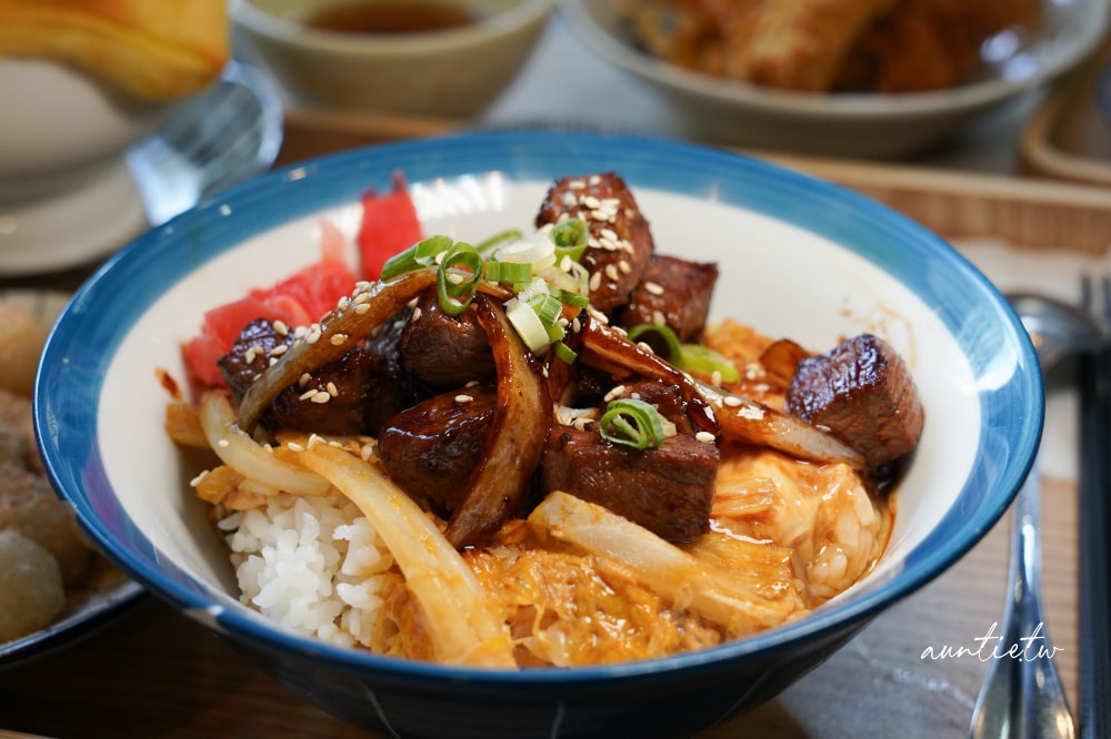 【台中】食力小食堂,溫暖日式定食專賣店,超誘人現炸豬排滑蛋咖哩飯、日式讚岐炒烏龍麵、日式天婦羅,隱藏版巷弄美食 - 第37張圖