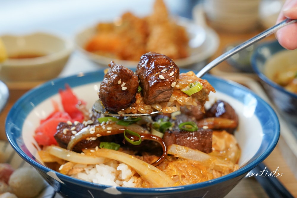 【台中】食力小食堂,溫暖日式定食專賣店,超誘人現炸豬排滑蛋咖哩飯、日式讚岐炒烏龍麵、日式天婦羅,隱藏版巷弄美食 - 第38張圖