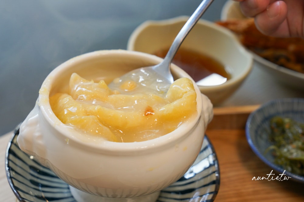 【台中】食力小食堂,溫暖日式定食專賣店,超誘人現炸豬排滑蛋咖哩飯、日式讚岐炒烏龍麵、日式天婦羅,隱藏版巷弄美食 - 第42張圖