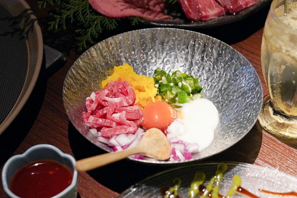 【大阪】堺筋本町|本町肉俱樂部 tongue be ,和牛牛舌專門店,美味生拌黑毛和牛赤身,大阪和牛燒肉推薦 - 第39張圖