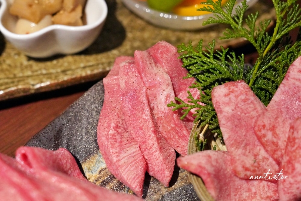 【大阪】堺筋本町|本町肉俱樂部 tongue be ,和牛牛舌專門店,美味生拌黑毛和牛赤身,大阪和牛燒肉推薦 - 第24張圖