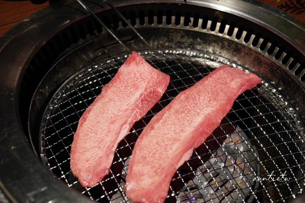 【大阪】堺筋本町|本町肉俱樂部 tongue be ,和牛牛舌專門店,美味生拌黑毛和牛赤身,大阪和牛燒肉推薦 - 第28張圖