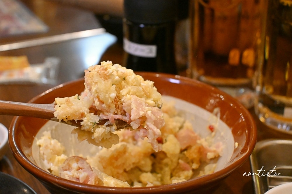 【大阪美食】梅田|堂山食堂本店,月銷兩萬份超人氣炸火腿排,24小時居酒屋推薦 - 第37張圖