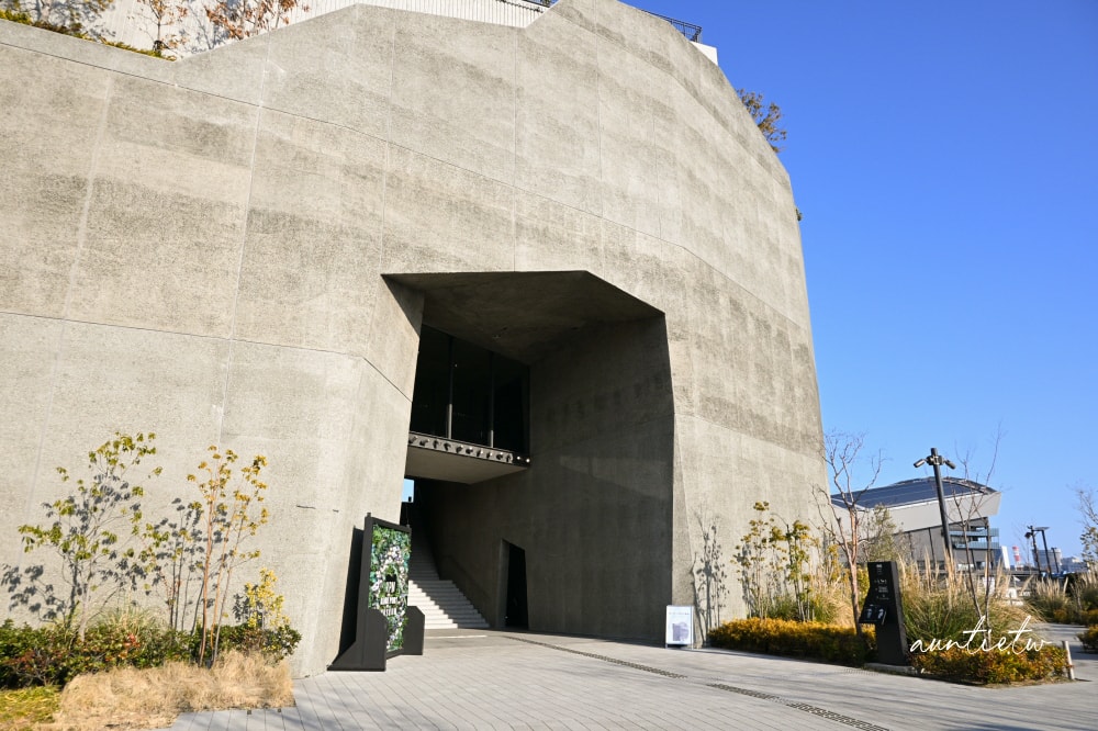 【神戶景點】átoa水族館,日本最大球型水族箱,水族結合光影藝術,顛覆感官絕美新型態水族館! - 第7張圖