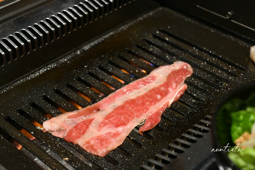 【神戶】三宮站|KOBE 133俱樂部,頂級神戶牛,和牛燒肉、涮涮鍋、壽喜燒一次滿足! - 第31張圖