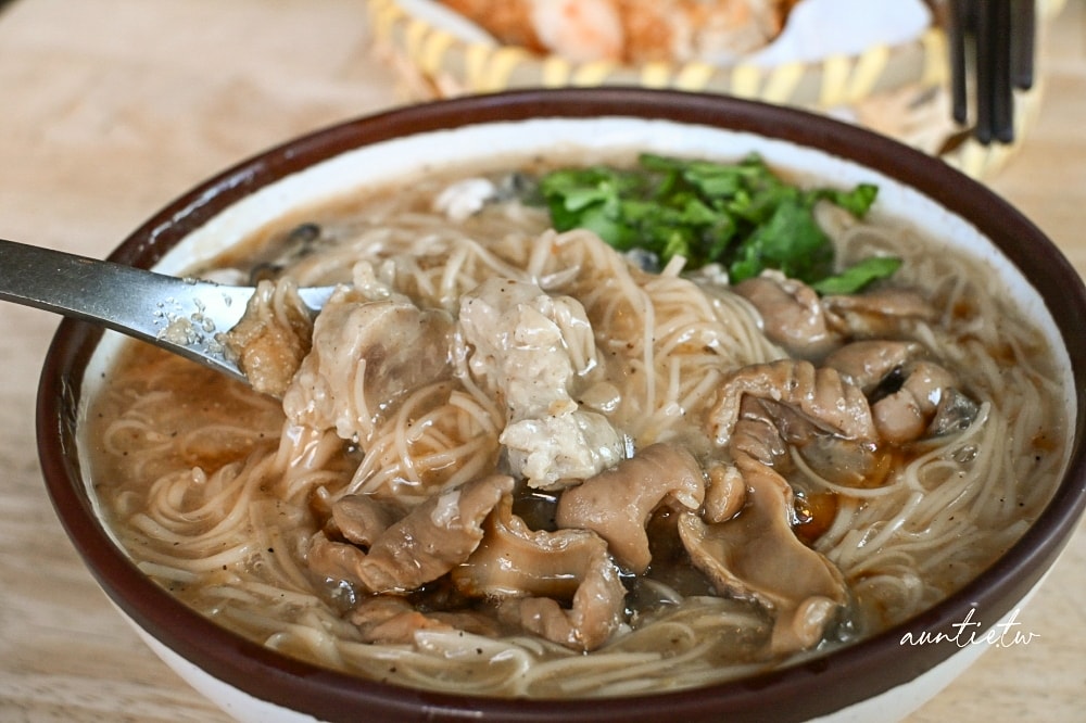 【新北】中和|炸糊 手作麵線 秘汁雞排,號稱全台最好吃雞排,酥炸蜜汁雞排! - 第14張圖