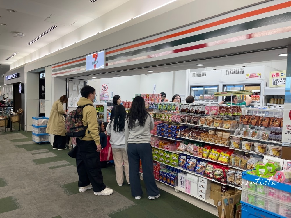 【福岡】全新開幕福岡機場免稅店,設備硬體大升級,伴手禮、美食一次看! - 第61張圖