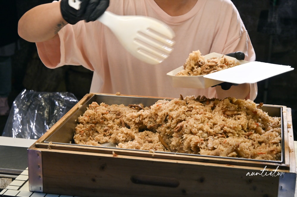 【宜蘭】清溝夜市|得福油飯,現炒麻油腰內肉油飯,清溝夜市排隊美食 - 第7張圖