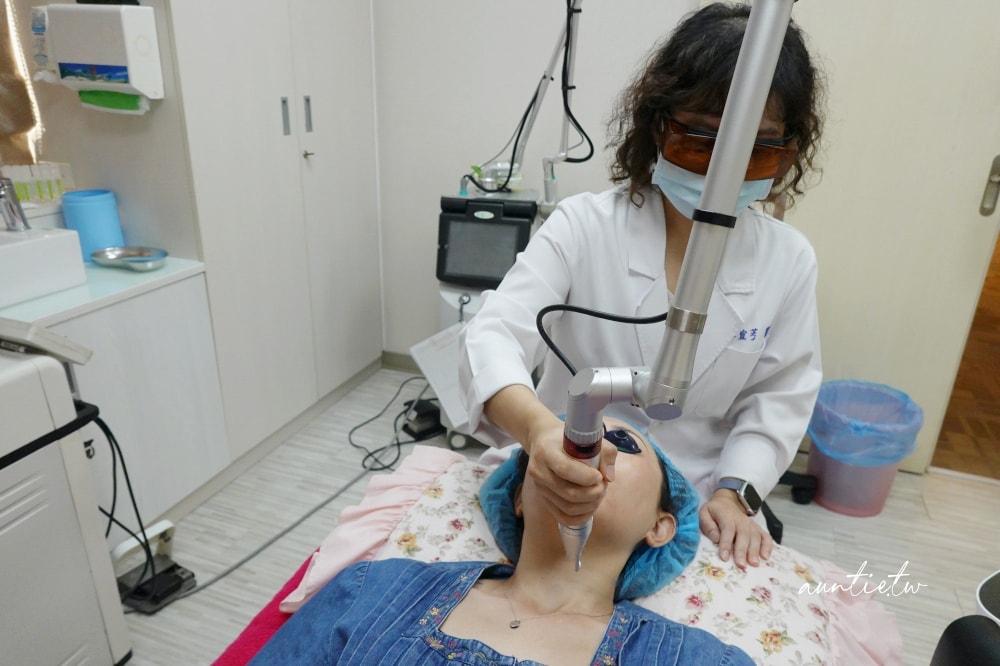 【台北】松江南京｜台北彥靚診所，Picocare皮秒雷射＋蜂巢探頭，細緻肌膚淡化瑕疵，台北皮秒推薦
