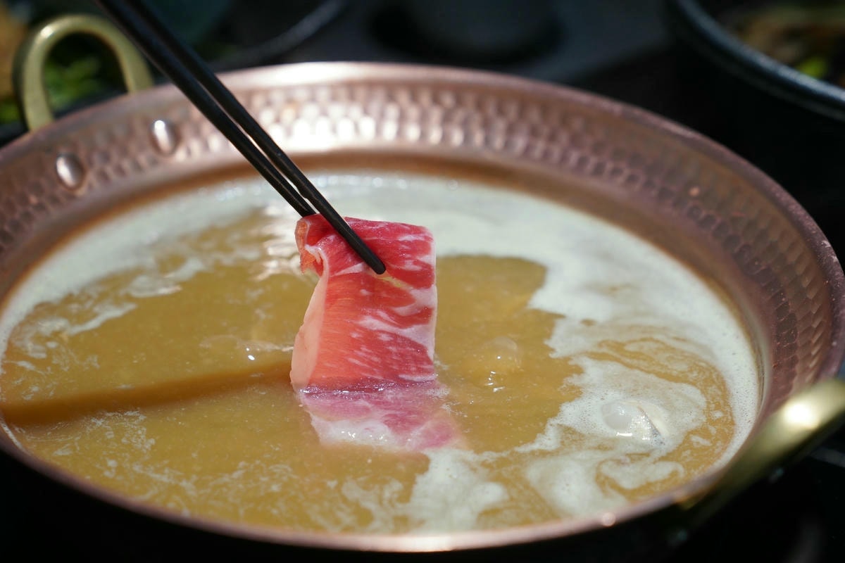 【南投】埔里|渡之島日高鍋物,日式昆布高湯,當季食材,頂級海鮮肉品,18度C旗下日式火鍋推薦 - 第64張圖