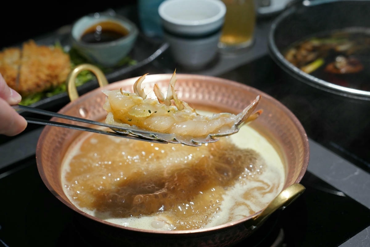 【南投】埔里|渡之島日高鍋物,日式昆布高湯,當季食材,頂級海鮮肉品,18度C旗下日式火鍋推薦 - 第38張圖