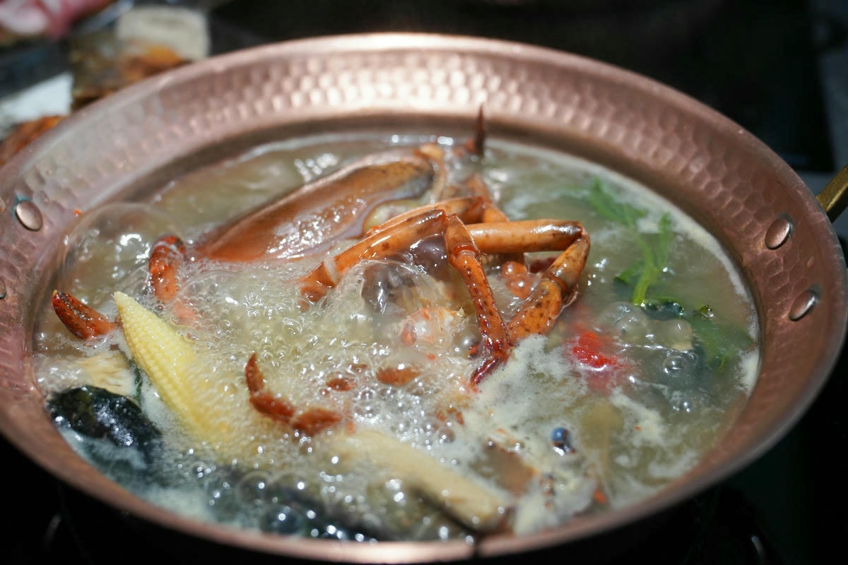 【南投】埔里|渡之島日高鍋物,日式昆布高湯,當季食材,頂級海鮮肉品,18度C旗下日式火鍋推薦 - 第41張圖
