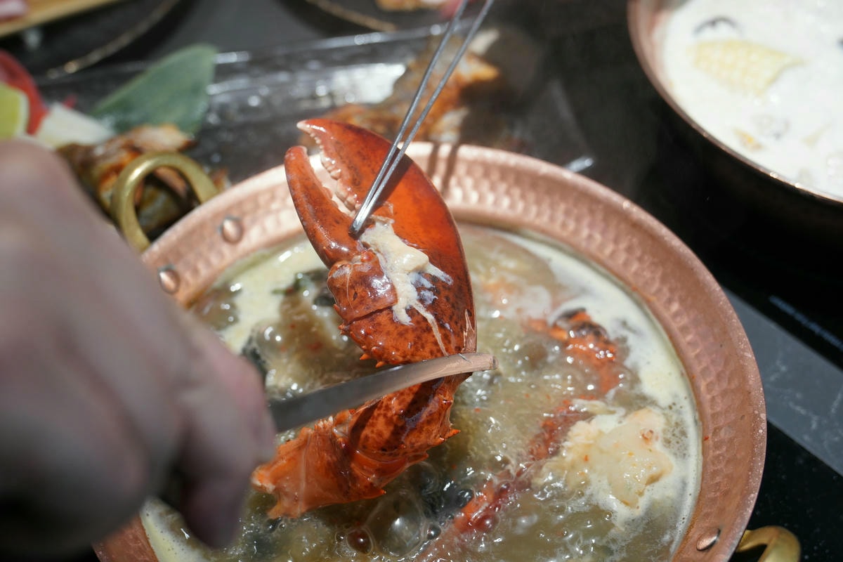 【南投】埔里|渡之島日高鍋物,日式昆布高湯,當季食材,頂級海鮮肉品,18度C旗下日式火鍋推薦 - 第43張圖