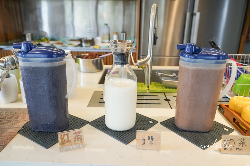 【宜蘭】冬山|小島天光,獨棟清水模建築,生態池環繞,田野邊包棟民宿,可划船還有戶外泳池! - 第51張圖