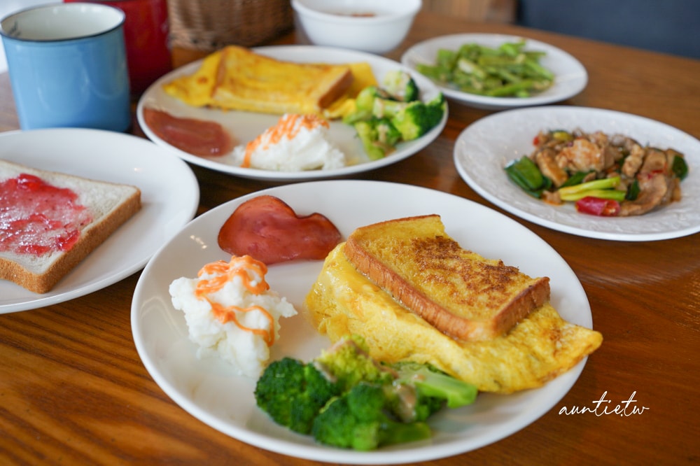 【宜蘭】冬山|小島天光,獨棟清水模建築,生態池環繞,田野邊包棟民宿,可划船還有戶外泳池! - 第53張圖