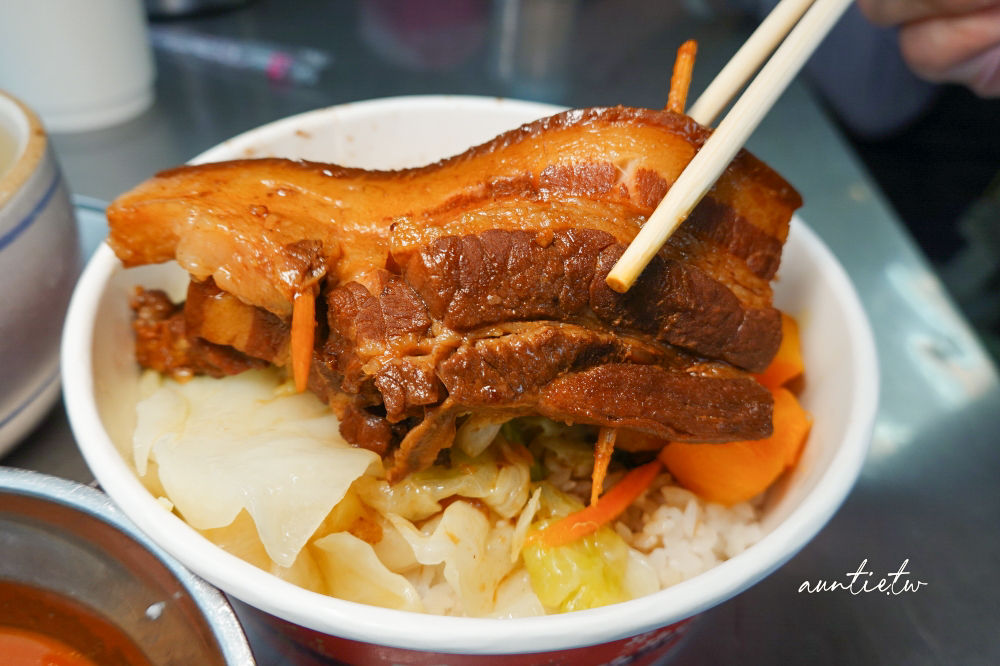 【台北】南機場夜市|曉迪筒仔米糕,500碗推薦小吃、夜市王美食,南機場夜市排隊小吃 - 第13張圖