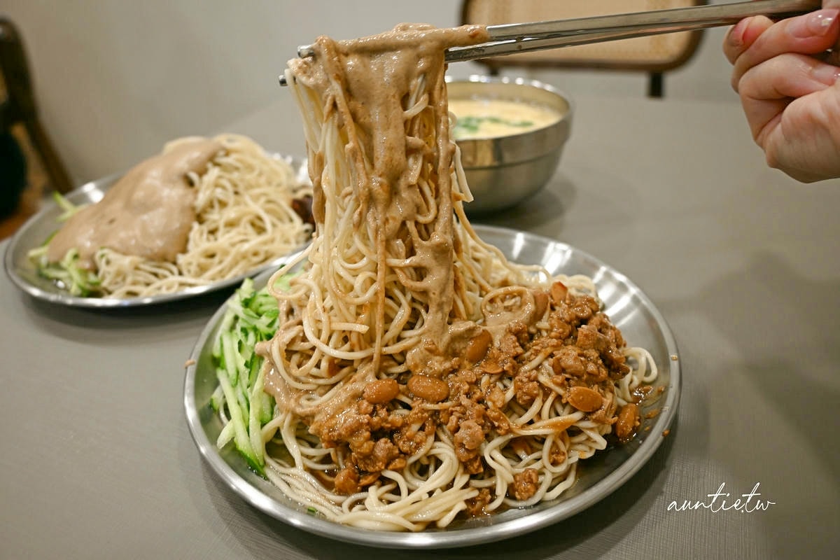 【台中】西區|麵涼涼麵,搭配花椒油的清爽麻醬麵,台中涼麵推薦 - 第18張圖