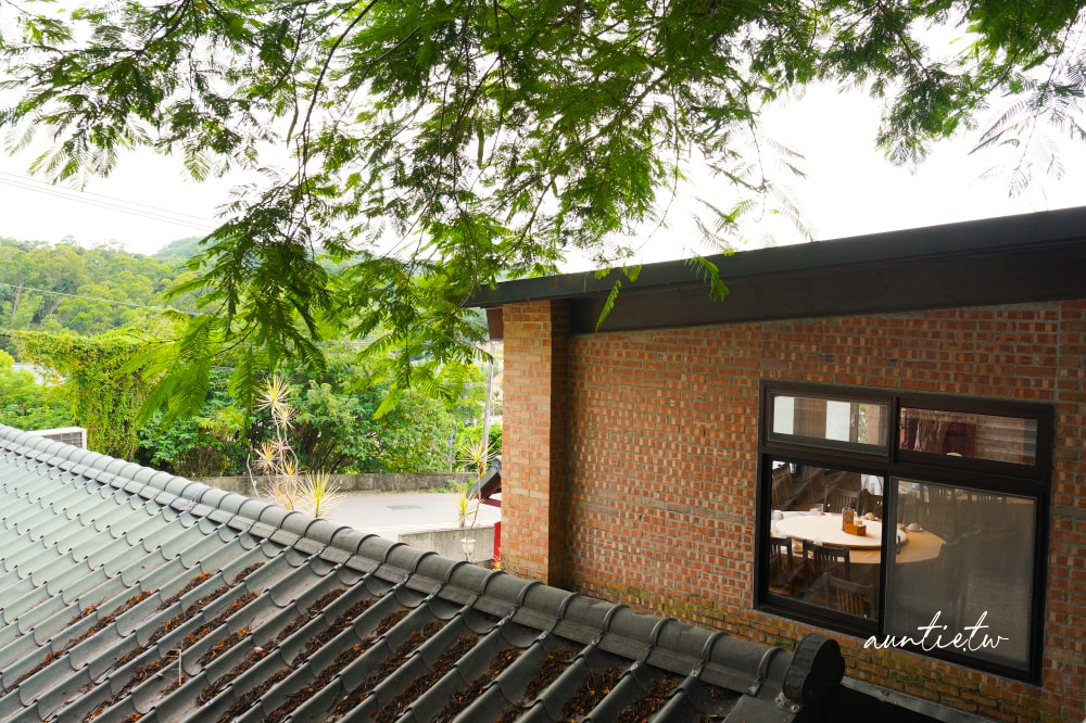 【新竹】東區|草根廚房,精緻烤鴨五吃,據說是竹科工程師必訪餐廳 - 第5張圖