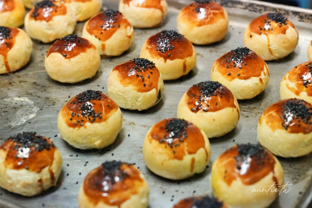 【新竹】普派西點蛋糕,超酥脆口感,大顆飽滿蛋黃酥,新竹隱藏版蛋黃酥專賣店 - 第10張圖