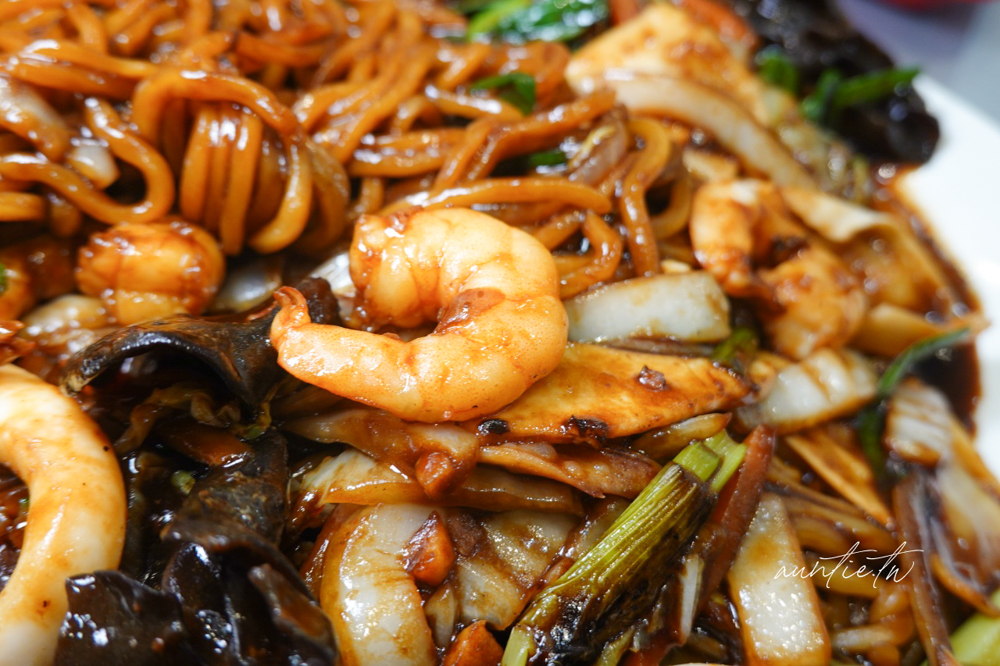 【台北】西湖站|香港飯店0410,海鮮炒碼麵,必點海鮮炒炸醬麵 - 第26張圖