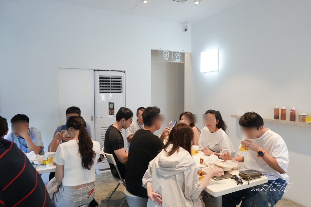 【台北】港墘站|晚安早餐,皮蛋肉鬆脆皮蛋餅,軟嫩手作三明治,內湖科技園區早午餐 - 第7張圖