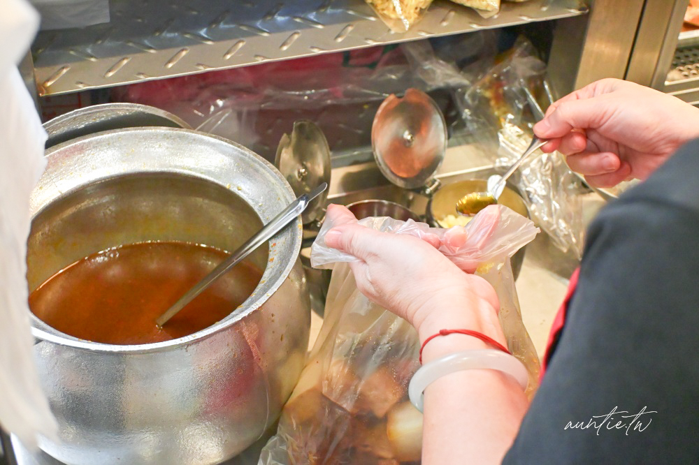 【桃園】秘醬滷味桃園龍安店,秘製上海口味醬香味美冷滷醬汁,當天現滷秘醬冷滷味推薦! - 第11張圖