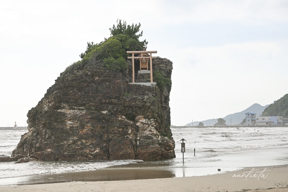 【島根旅遊】結緣之地島根縣四天三夜旅遊美食推薦,國寶松江城、結緣神社出雲大社、懷舊復古木棉街道,必吃極鮮喉黑魚料理! - 第245張圖