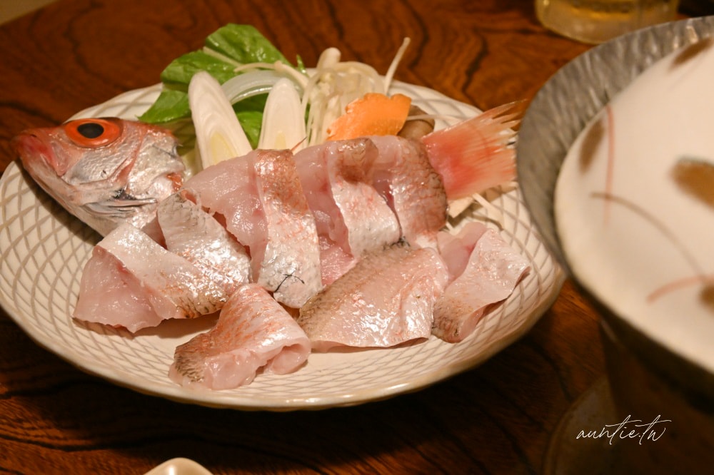 【島根旅遊】結緣之地島根縣四天三夜旅遊美食推薦,國寶松江城、結緣神社出雲大社、懷舊復古木棉街道,必吃極鮮喉黑魚料理! - 第271張圖