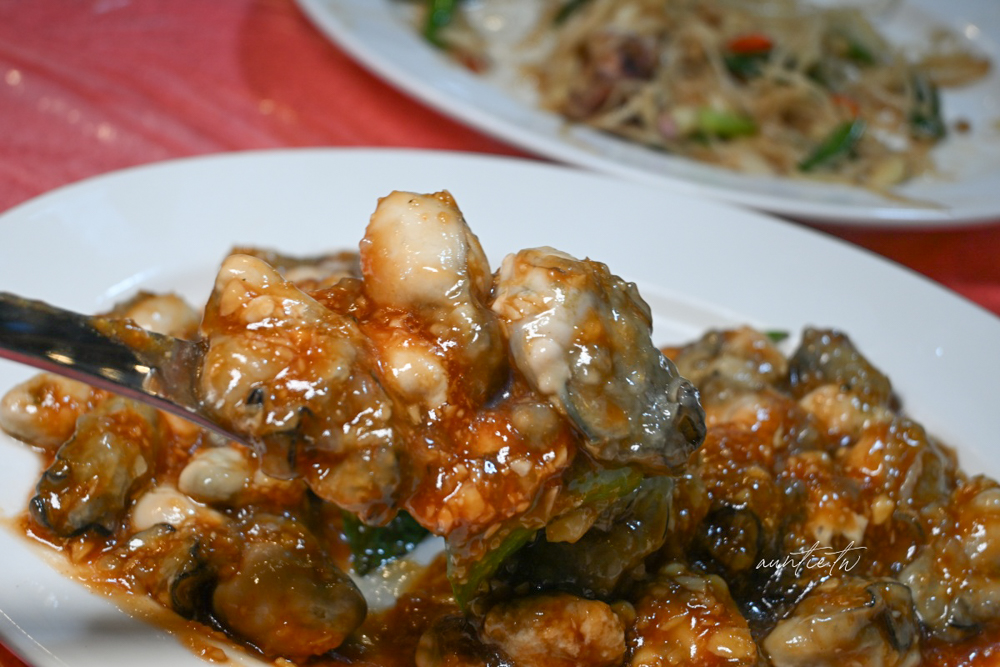 【台北】信義安和站|小林海產,熱炒隨便點都好吃,熱炒店最強的居然是烤牛排! - 第16張圖