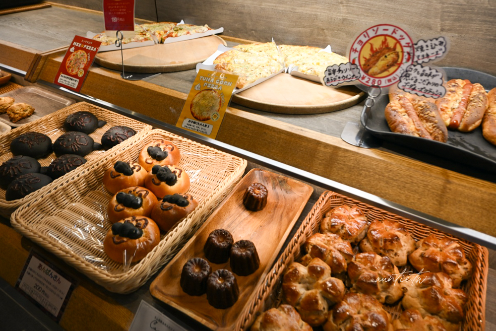 【鳥取美食】Bonos ボノス,隨便拿都好吃的石窯麵包,人氣NO.1鹽可頌 - 第12張圖