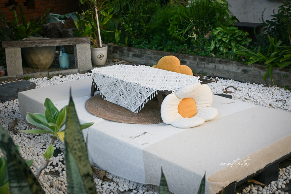 【彰化】鹿港|大手咖啡,有著悠閒大庭院還有貓咪的老屋咖啡廳 - 第6張圖