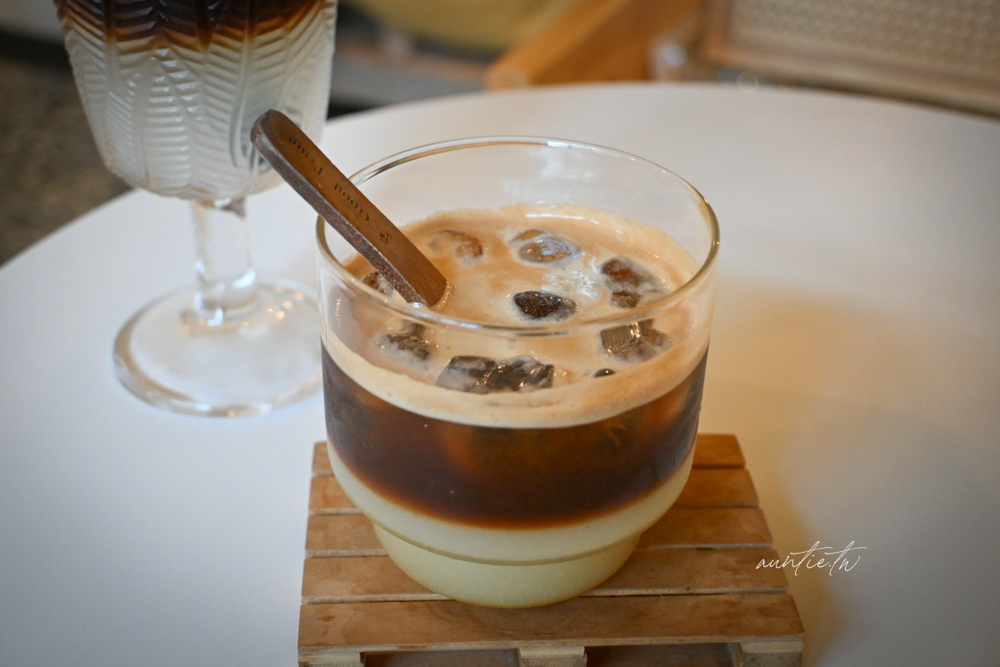 【彰化】鹿港|大手咖啡,有著悠閒大庭院還有貓咪的老屋咖啡廳 - 第24張圖