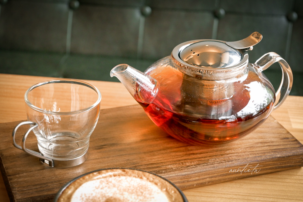 【宜蘭】員山|花室咖啡,綠色植栽處處,香甜大份量超厚鬆餅,宜蘭下午茶推薦 - 第19張圖