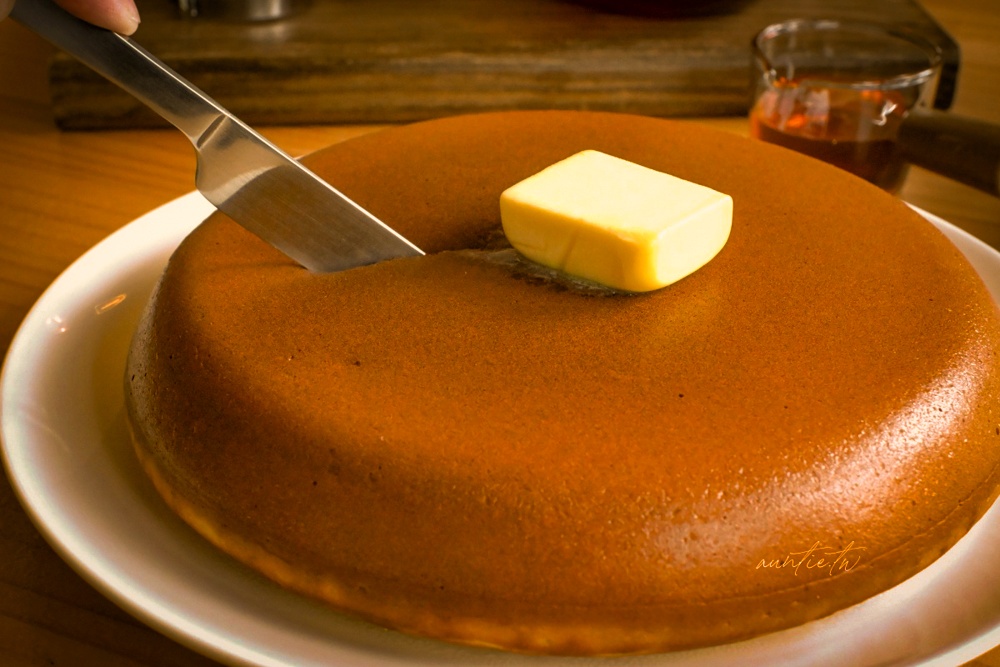 【宜蘭】員山|花室咖啡,綠色植栽處處,香甜大份量超厚鬆餅,宜蘭下午茶推薦 - 第21張圖