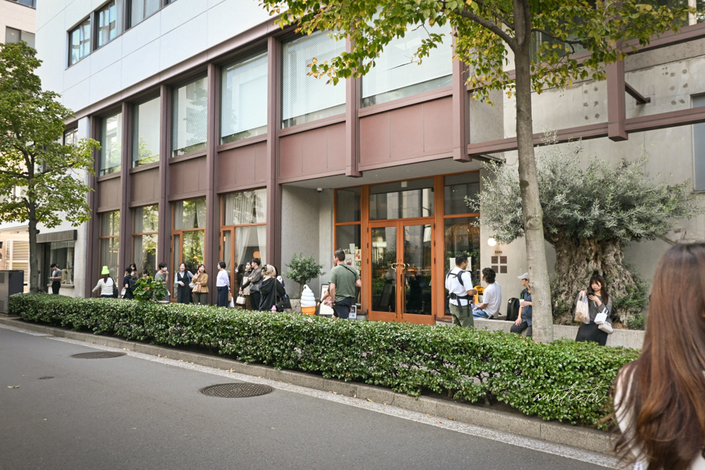 【東京】日本橋|bakery bank,舊銀行改建的人氣排隊麵包店,東京麵包店推薦 - 第3張圖