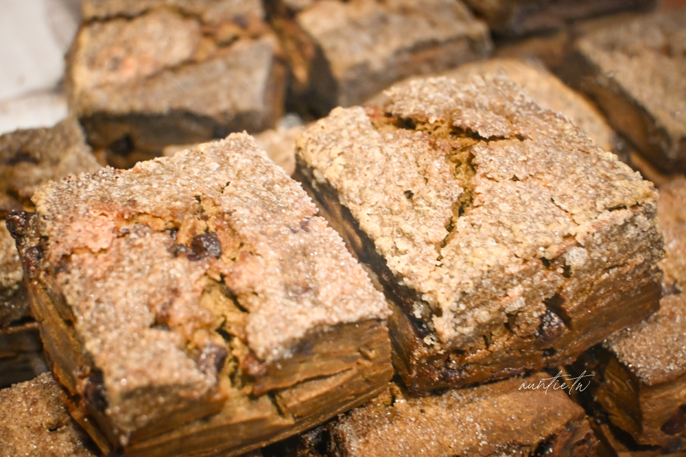 【東京】日本橋|bakery bank,舊銀行改建的人氣排隊麵包店,東京麵包店推薦 - 第21張圖