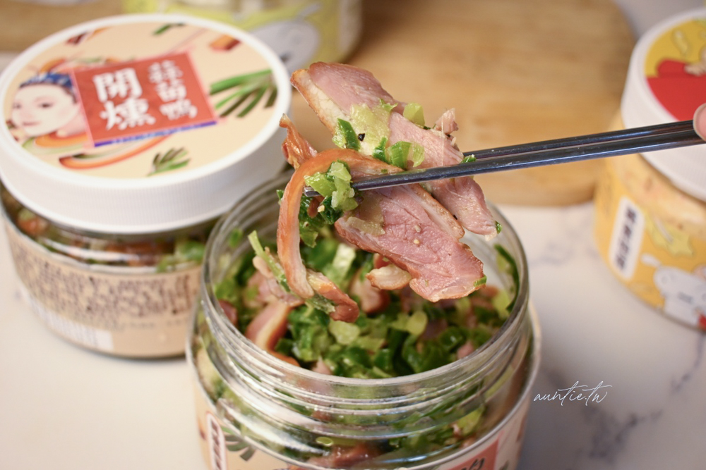 【宅配】金門｜協發行泡菜，日常冰箱小菜必備，每款都超涮嘴，可愛到不行蠟筆小新聯名泡菜