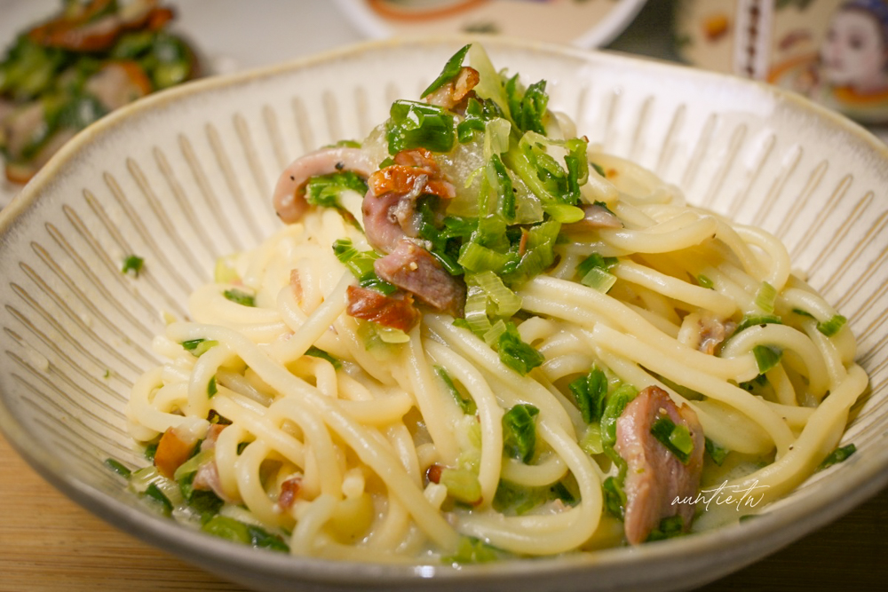 【宅配】金門｜協發行泡菜，日常冰箱小菜必備，每款都超涮嘴，可愛到不行蠟筆小新聯名泡菜